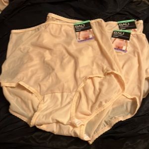 Sz 8 ladies XL panties Bali skimp skamp 3 pairs